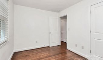 1515 Winston Dr, Charlotte, NC 28205