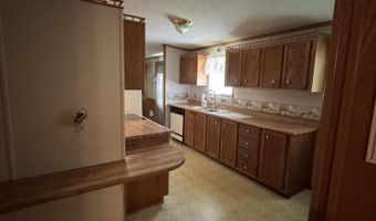 251 Windwood Ln, Moncks Corner, SC 29461