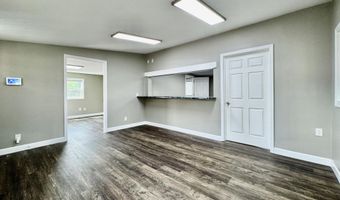 4 Green St, Athens, TN 37303