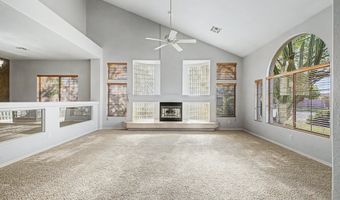 2721 W TULSA St, Chandler, AZ 85224