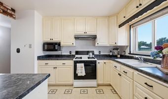 6370 Deschutes Rd, Anderson, CA 96007