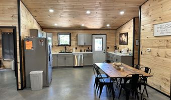 109 Tucker Creek Rd, Alton, MO 65606