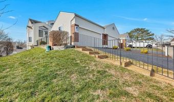 1738 Highview Circle Ct, Ballwin, MO 63021