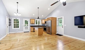 4 Depot St, Belchertown, MA 01007