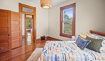 407 E 9th St, Alton, IL 62002
