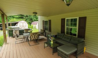 47 Gales Rd, Abbot, ME 04406