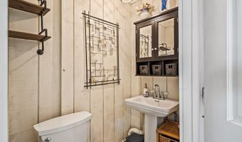 16 Pelican St, Alligator Point, FL 32346