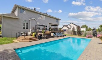 1019 11th Ave SE, Altoona, IA 50009
