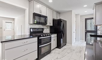 302 W Edgewood Ave, Indianapolis, IN 46217