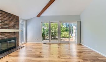 7582 SW CRESMOOR Dr, Beaverton, OR 97008