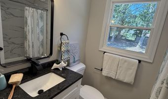 310 Spruce St, Absecon, NJ 08201