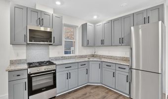 1821 T St NW, Washington, DC 20009