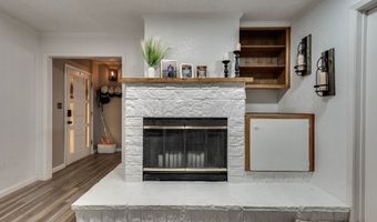 1105 Crescent Dr, Andrews, TX 79714