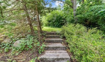 340 Orchard Hills Dr, Ann Arbor, MI 48104