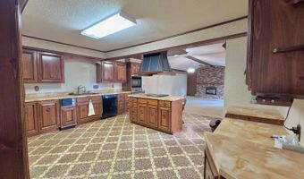 101 7th Ave NW, Bowman, ND 58623
