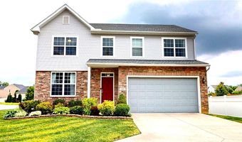 940 Longitude Ln, Amherst, OH 44001