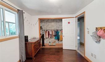 10496 Florida St, Aurora, OH 44202