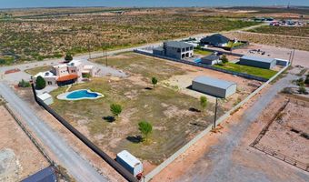 606 Weleka Ln, Carlsbad, NM 88220