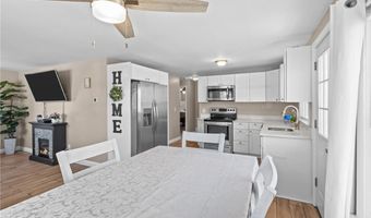 33 Belmont Ave, East Providence, RI 02914