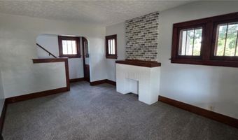 623 Cole Ave, Akron, OH 44301