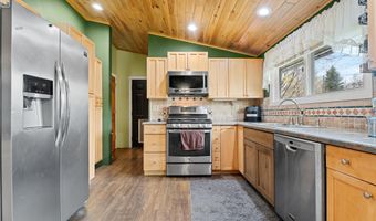 17182 Long Lake Hwy, Alpena, MI 49707