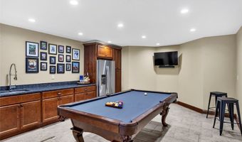 118 Lakeland Dr, Adams Twp., PA 16046