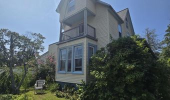 647 E Bay Ave, Barnegat, NJ 08005
