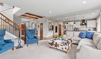 405 Riverside Cir, Anoka, MN 55303