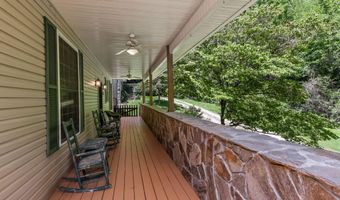 95 Cherokee Ave, Andrews, NC 28901