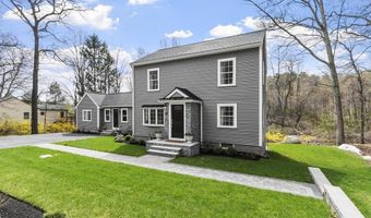 31 Manor Rd, Bolton, MA 01740