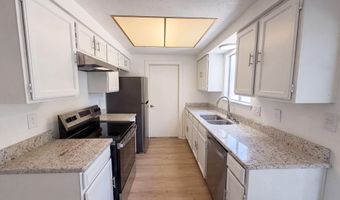 7305 Marilyn Ave NE, Albuquerque, NM 87109