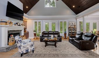 15 Greyrock, Adairsville, GA 30103