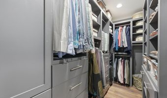 106 S Hermitage Rd, Beaufort, SC 29902