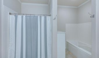1923 Eastridge Dr, Arkansas City, KS 67005