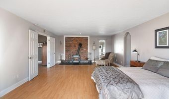 19190 Pinehurst Rd, Bend, OR 97703