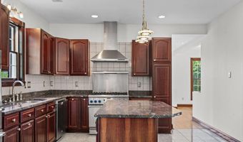 97 Lewis Rd, Altamont, NY 12009