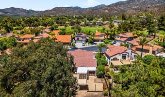 3083 Sprucewood Ln, Escondido, CA 92027