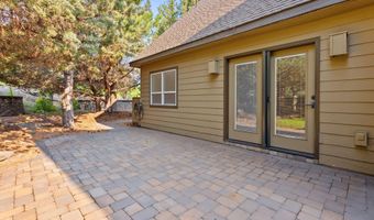 3025 NW Fairway Heights Dr, Bend, OR 97703