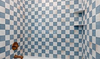 205 E MERCHANT St, Audubon, NJ 08106