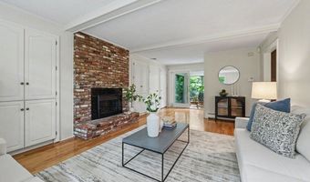 1 Bridle Path Rd, Andover, MA 01810
