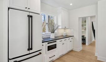 101 Carl Dr NE, Ada, MI 49301