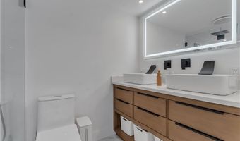 1067 Great Rd, Lincoln, RI 02865