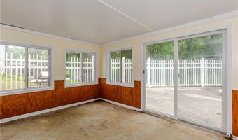 80 Westwood Rd, North Smithfield, RI 02896