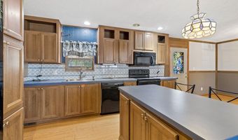 89 Poplar Dr, Beech Grove, TN 37018