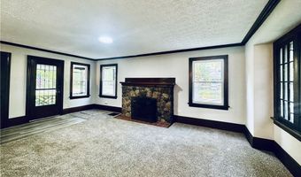 180 S Balch St, Akron, OH 44302