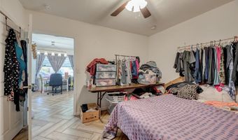 1528 W Idaho Ave, Chickasha, OK 73018