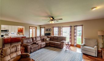 1502 Brookdale Dr, Atchison, KS 66002