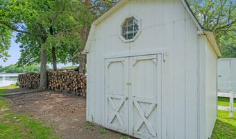 10538 Montgomery Ave NW, Annandale, MN 55302