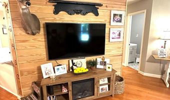 73 Worley Dr, Apalachicola, FL 32320