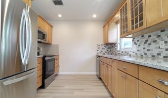 516 ELLSWORTH St, Altamonte Springs, FL 32701